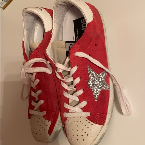 Golden Goose Sneakers - Picture 2 of 6
